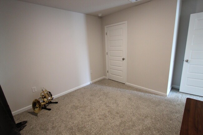 Building Photo - 3063 Jane Ln