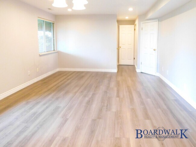 Building Photo - 11644 Brisbane Dr