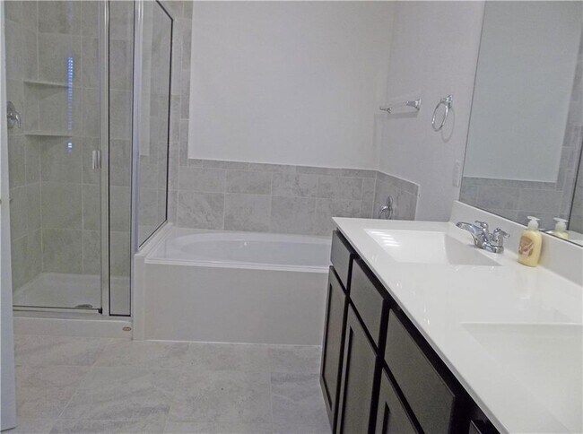 Building Photo - 15209 Spruce Frost Cv