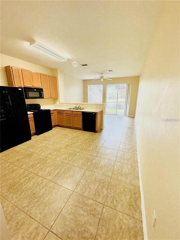 Building Photo - 5465 Paradise Cay Cir