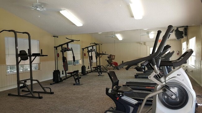 Building Photo - Buoy Lane