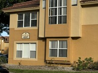 Building Photo - 4847 Via Palm Lakes