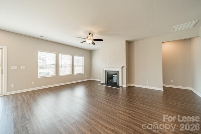 Building Photo - 4124 Canopy Creek Dr