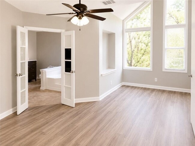 Building Photo - 3059 Steeplechase Dr