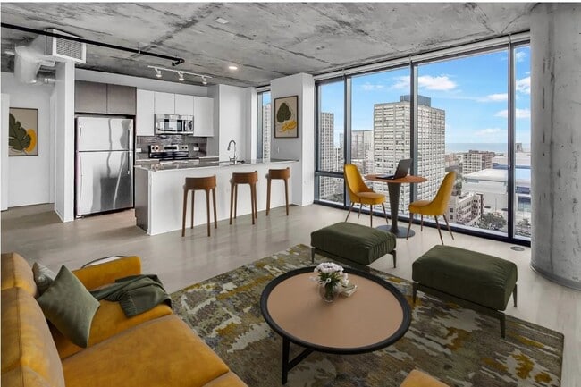 Building Photo - 2107 S Wabash Ave