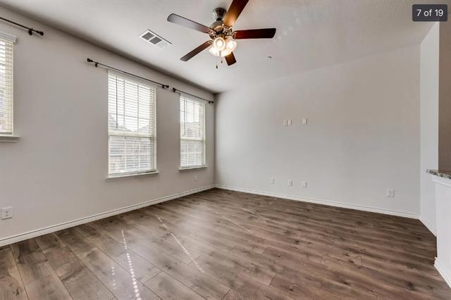 Building Photo - 2405 Siskiyou St