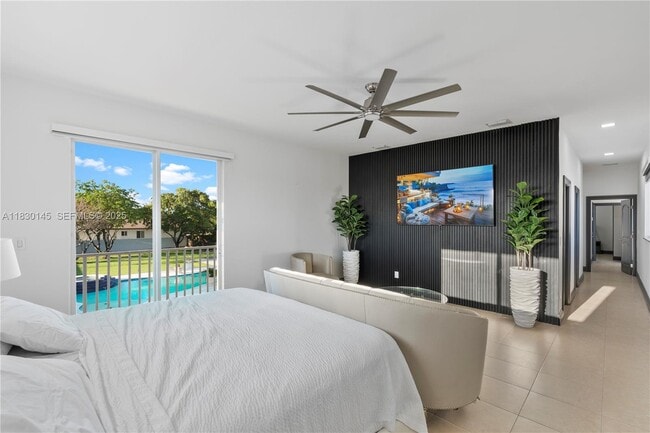 Building Photo - 13815 SW 38th St