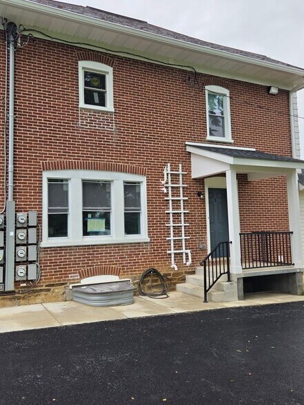Building Photo - 38 Gap Newport Pike