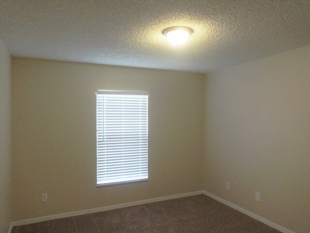 Building Photo - 1142 Jaslo St SE