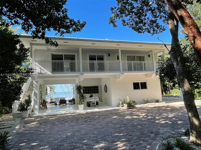 Building Photo - 96180 Overseas Hwy