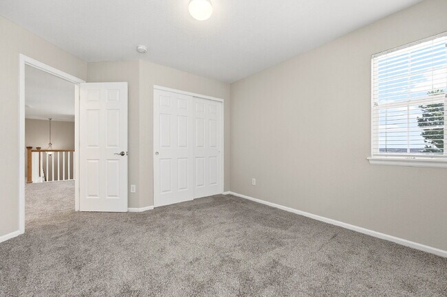 Building Photo - $3,340.95 with $300 off the first month's rent, 4 Beds - 4 Bath, Single Family Home in Trail Park...
