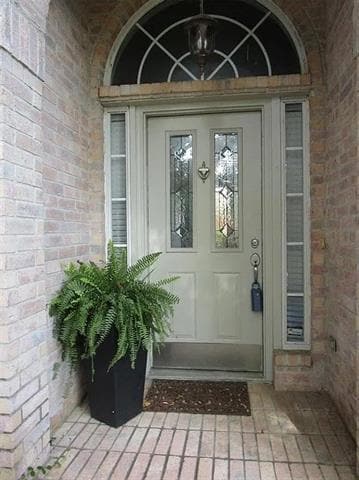 Building Photo - 5815 Willow Wood Ln