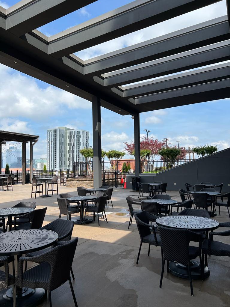 Building Photo - 600 12th Ave S