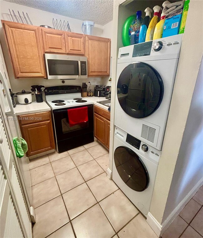 Building Photo - 8145 NW 7th St