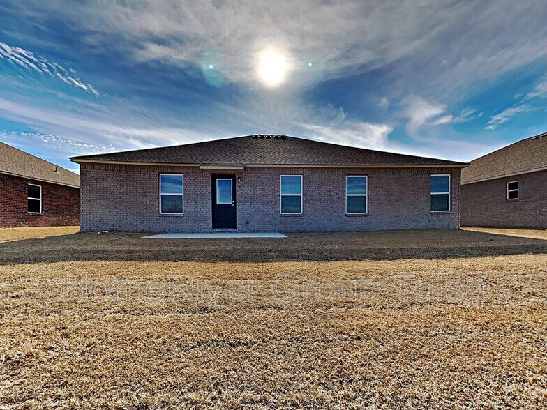 Building Photo - 7509 E 157th Pl S