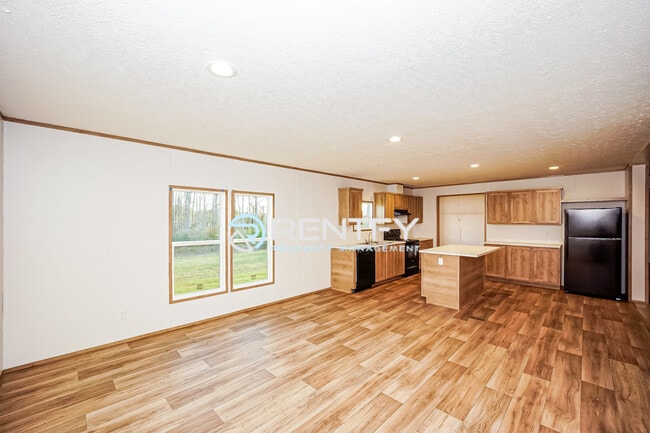 Building Photo - 174 Trivette Rd