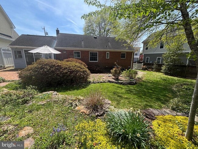 Building Photo - 6413 29th St N