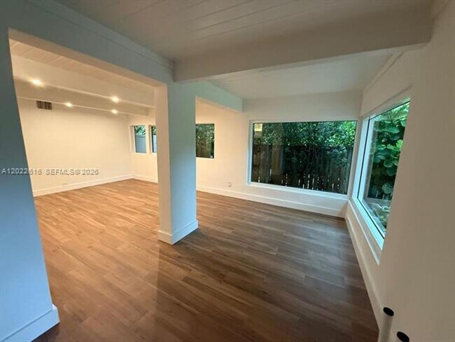 Building Photo - 6851 SW 77th Terrace