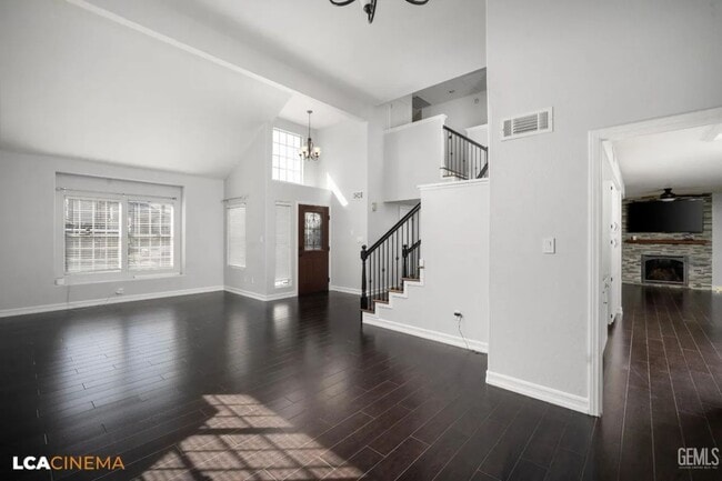 Building Photo - 9302 Southwick Dr
