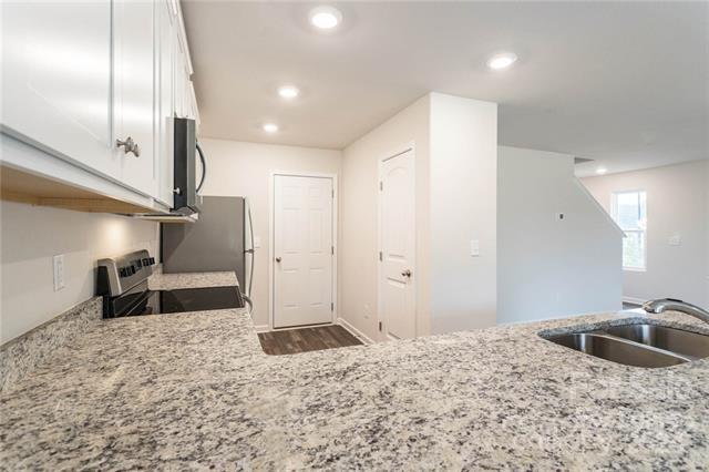 Building Photo - 9112 Creedmore Hills Dr