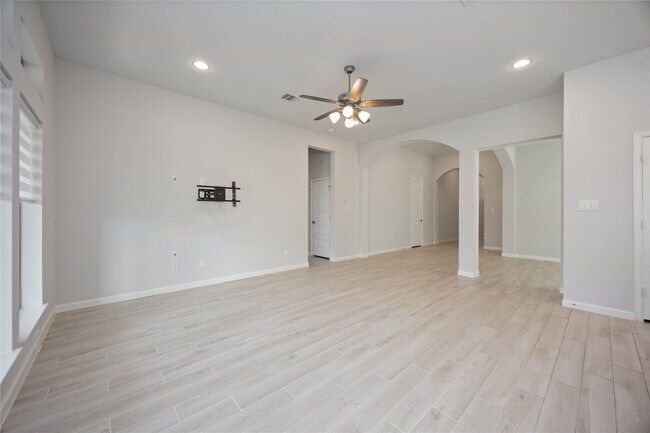 Building Photo - 4248 Arbor Crest Ln