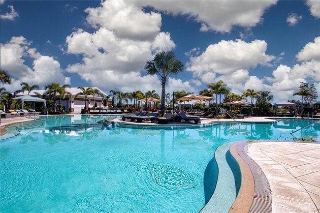 Building Photo - 3513 Hilltop Cir