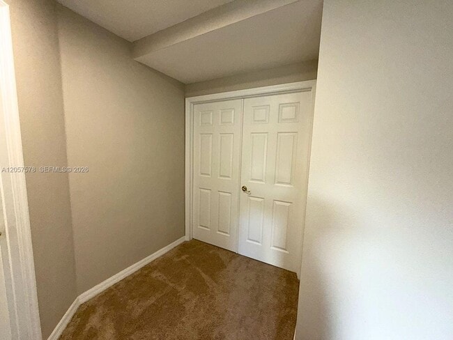 Building Photo - 233 Aldridge Ln