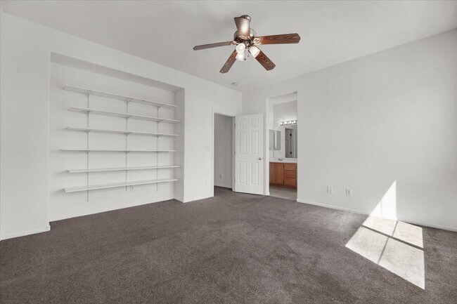 Building Photo - 3329 Autumn Veil St