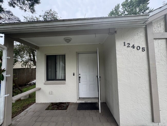 Building Photo - 12405 Pepperfield Dr