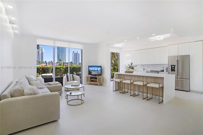 Building Photo - 19101 Mystic Pointe Dr