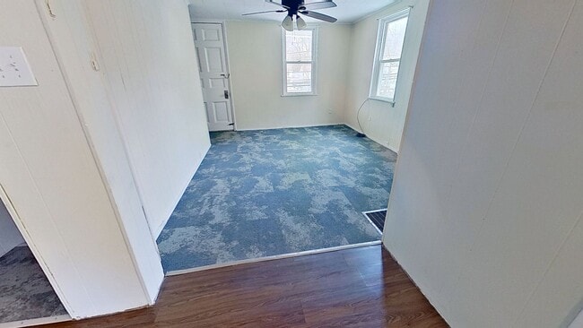 Building Photo - Semi Detached