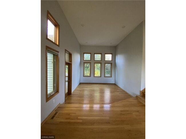 Building Photo - 3572 Bailey Ridge Alcove