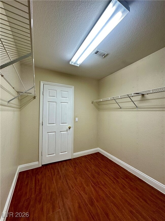 Building Photo - 6747 Enchanted Cove Ct