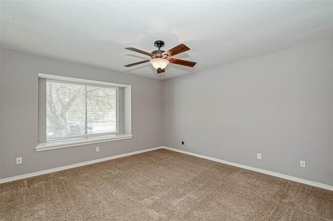 Building Photo - 3022 Whetrock Ln