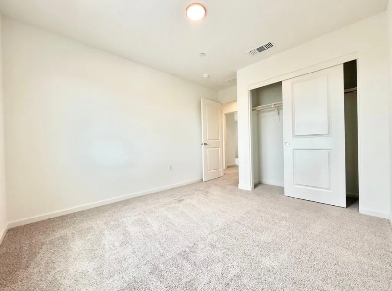 Building Photo - 2476 Cellar St