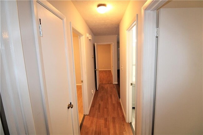 Building Photo - 979 Chestnut Oak Ct