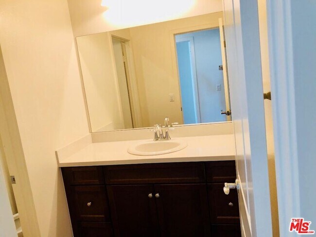 Building Photo - 11662 Solaire Wy