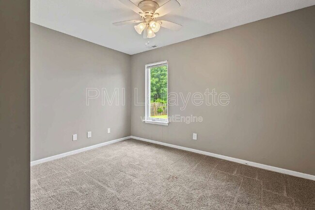 Building Photo - 3526 Bethel Dr