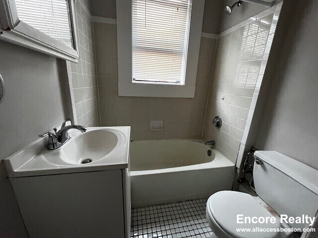 Building Photo - 48 JFK St. Unit 15