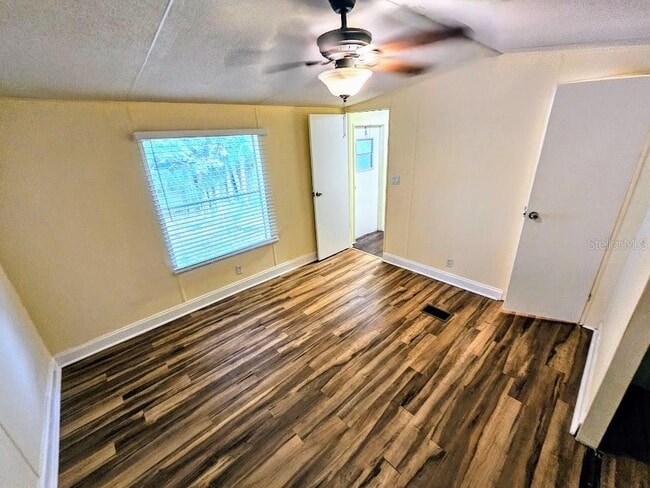 Building Photo - 6067 137th Terrace N
