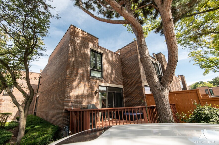 Building Photo - 4 Birch Tree Ct