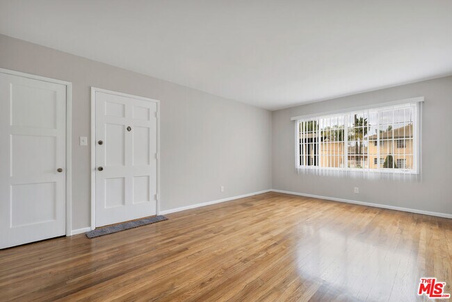 Building Photo - 4086 Abourne Rd