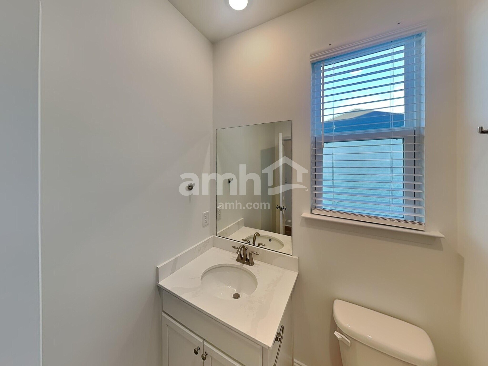 Building Photo - 210 Gershon Wy