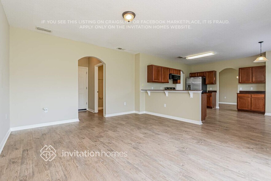 Building Photo - 681 Basingstoke Ct