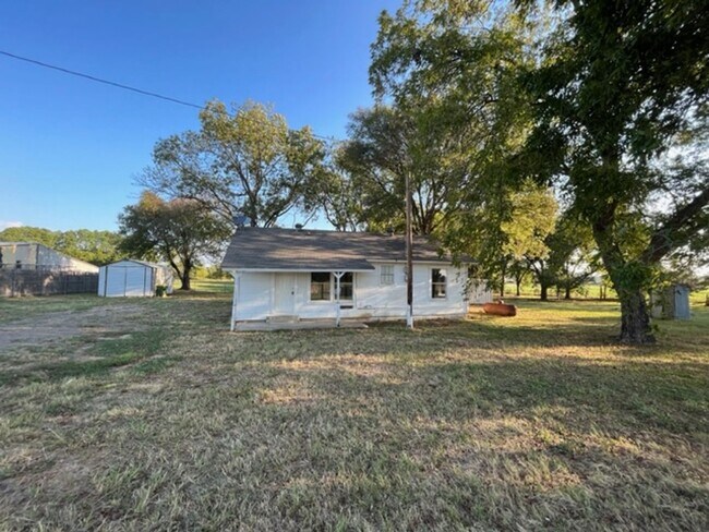 Building Photo - 3569 County Rd 312