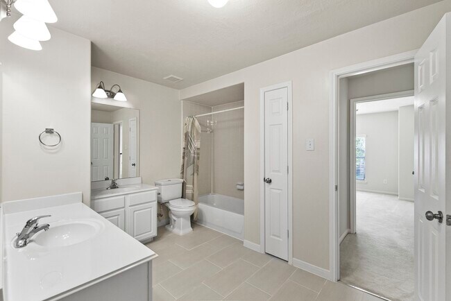 Building Photo - 2806 Shadow Canyon Ln