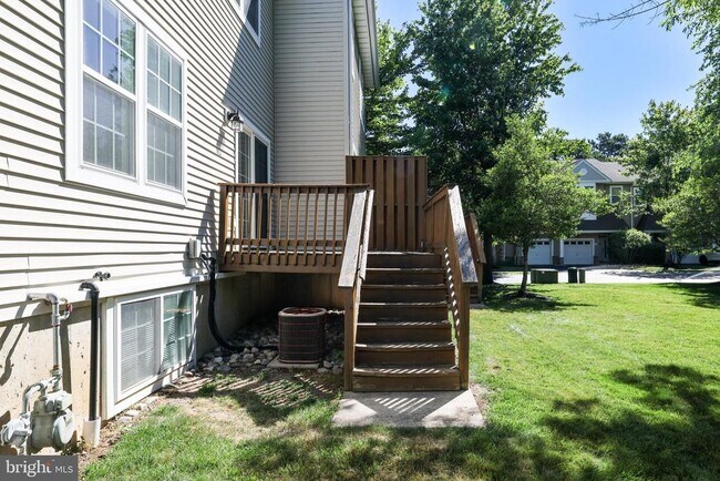 Building Photo - 6 Ocean Breeze Ct