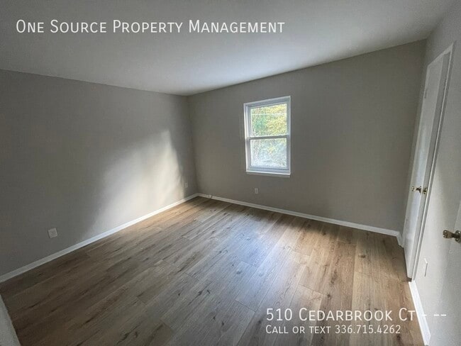 Building Photo - 510 Cedarbrook Ct