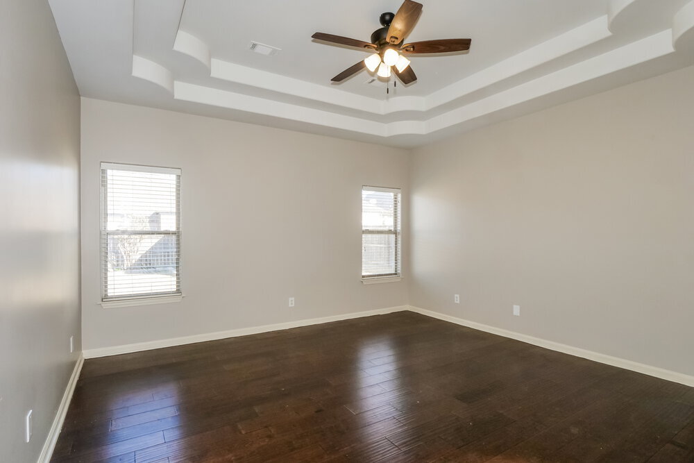 Building Photo - 15 Willow Springs Ln