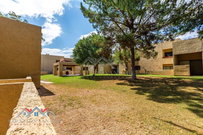 Building Photo - 2165 E University Dr